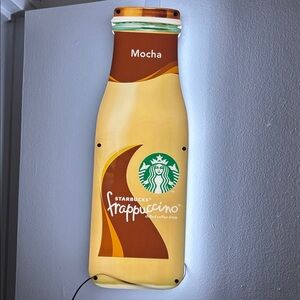 Starbucks Mocha Frappuccino Illuminated Display
20” high BRAND NEW